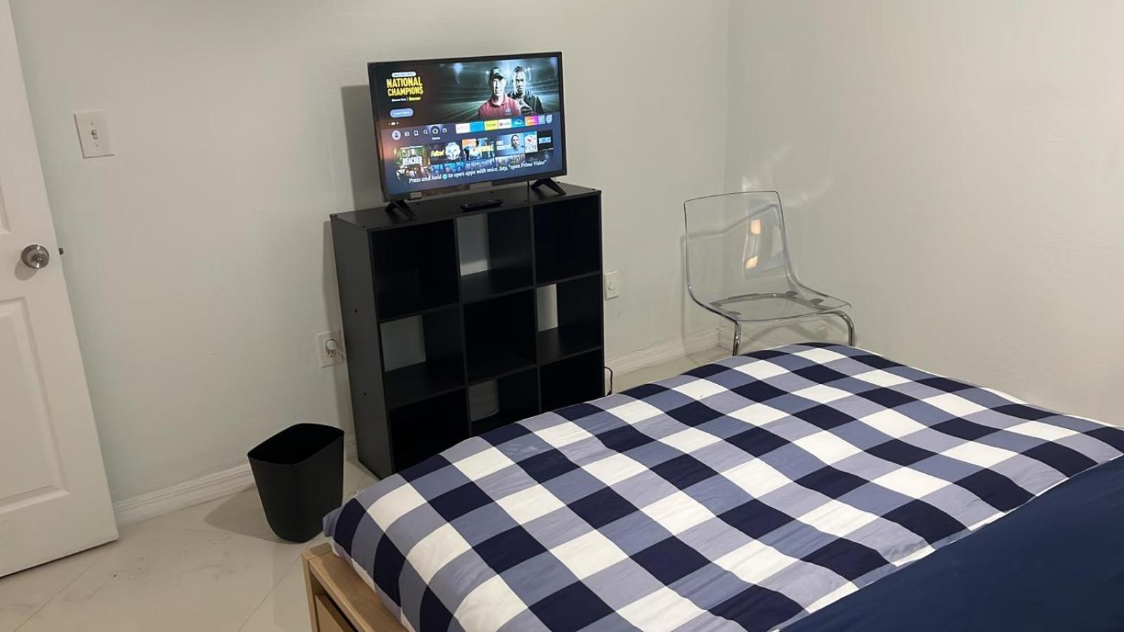 Beautiful, Fully Furnished 4Bed 2Bath House - 5 Minute Walk To Miracle Mile Downtown Coral Gables Villa Miami Dış mekan fotoğraf
