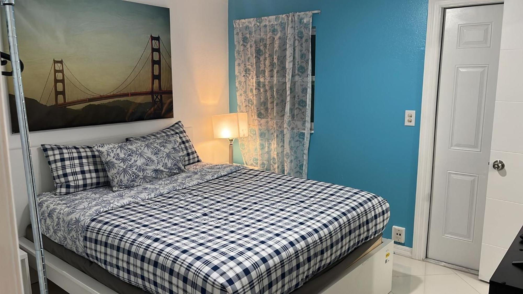 Beautiful, Fully Furnished 4Bed 2Bath House - 5 Minute Walk To Miracle Mile Downtown Coral Gables Villa Miami Dış mekan fotoğraf